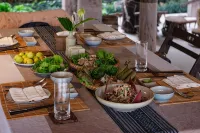 Avana Retreat - Breakfast