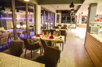 Hotel Evropa - piscina