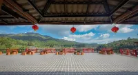 Chasa Rakthai Resort - parking