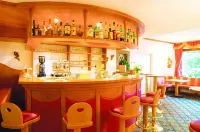 Mirabell Alpine Garden Resort & Spa - Baarit
