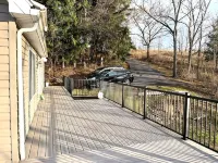 Seneca Lake Spacious 5-Bedroom Chalet. Last Minute Rental Discounts Available - 4-Star