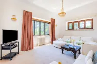 Estoril Royal Atlantic Villa with Ocean View - Villas