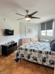 Teal Bay Hideaway - 2-Star