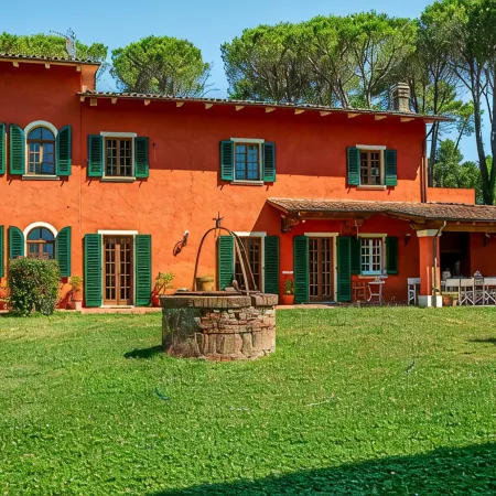 Charming Villa with private pool between Lucca and Florence