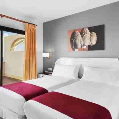 Elba Lucía Sport & Suite Hotel Rooms