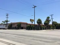 Paradise Inn Hotels in Montebello