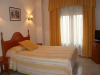 Hostal Universal Hotels in Benavente