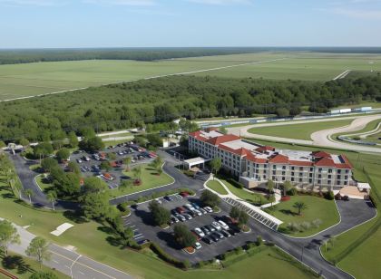 Seven Sebring Raceway Hotel