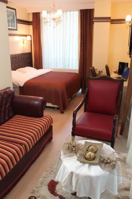 Gloria Tibi Hotel Hotels near Tabakhane Cami
