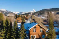 Teton Teepee Lodge
