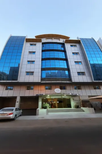 Golden New Hira Hotel