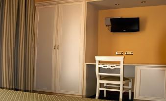 Cervara Park Hotel