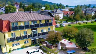 호텔 후텔리스트 Gemeinde Krumpendorf am Worther See 호텔