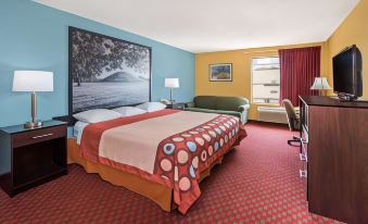 Super 8 by Wyndham Troy IL/St. Louis Area