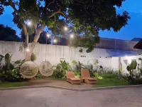 Snooze Hostel Ijen Hotels in 