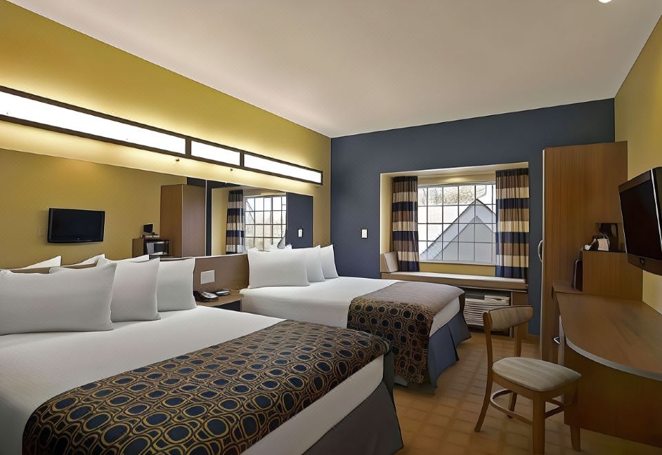 Microtel Inn & Suites by Wyndham Washington/Meadow Lands