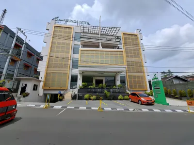 Grand Bunda Hotel Syari'ah Bukittinggi Các khách sạn gần STIKES CERIA BUANA