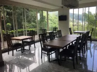 Arainn Bed & Breakfast Tretes Prigen by ecommerceloka