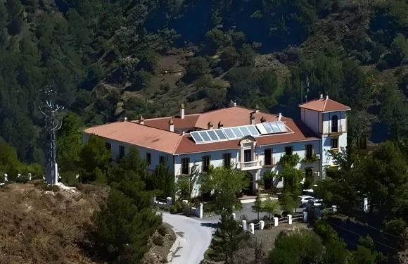 瑟羅德伊哈爾酒店