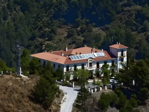 Cerro de Hijar Hôtels à : Alozaina