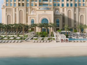 Four Seasons Resort and Residences at The Pearl - Qatar