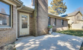 Lovely Decatur Home w/ Yard ~ 6 Mi to Town!