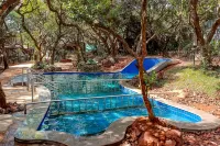 Advait Resort Kshetra Mahabaleshwar - Pools