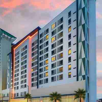 Hyatt Place Panama City Beach/Beachfront Hotel Exterior