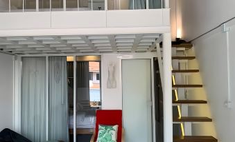 Contemporary Loft in the Heart of Chiang Mai - 5 Mins from Nimman