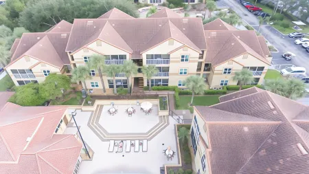 Blue Tree Resort in Lake Buena Vista