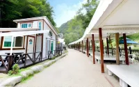 Seongju Pocheon Tourist Farm Pension Hotel di Seongju-gun