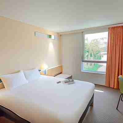 Ibis Perpignan Nord Rivesaltes Rooms