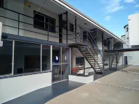 Airlie Seaview Apartments Hotels in Airlie Beach