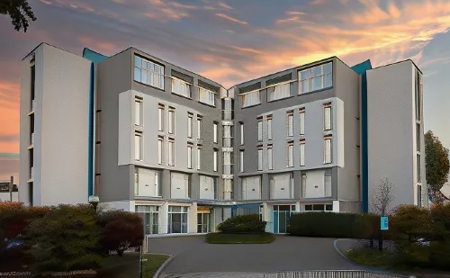 Hotels Campus - piscine