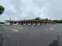 112 Motel Hotels in Medford