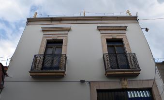 El Suburbio - Serapio Rendon