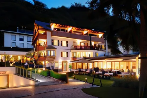 Boutique Hotel Zum Rosenbaum Hotels in Terlano