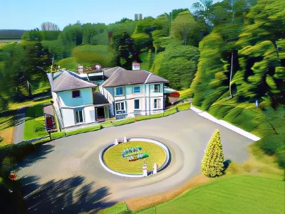 Kirkhill Estate Rooms Hotels near Borthwick Castle
