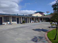 Beaconsfield Lodge Motel Hotels in Narre Warren