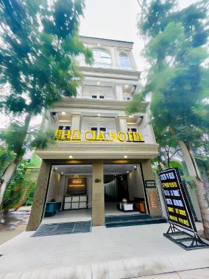 Phú Gia Hotel Các khách sạn gần Thánh thất Tân Kim
