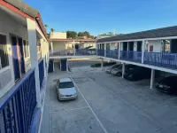 Surfside Inn Redondo Beach - Bãi đậu xe