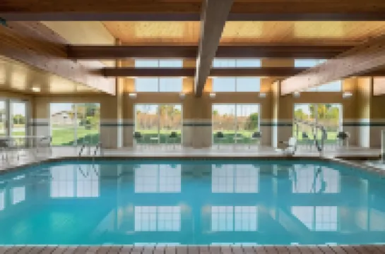 Country Inn & Suites by Radisson, Milwaukee Airport, WI