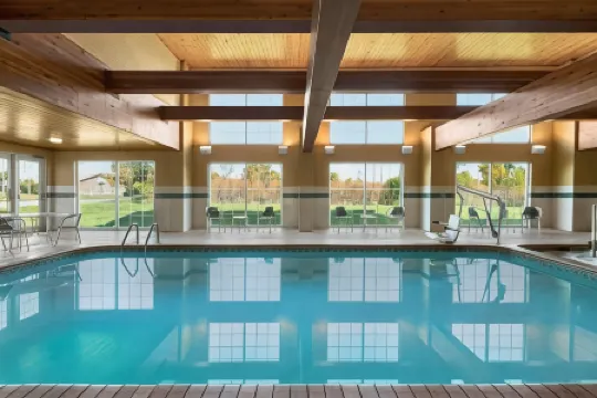 Country Inn & Suites by Radisson, Milwaukee Airport, WI