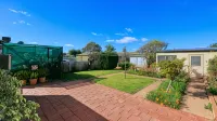 Charles Rasp Motor Inn & Cottages Hotels in Broken Hill