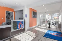 Motel 6 Hayward, CA- Silicon Valley Gateway