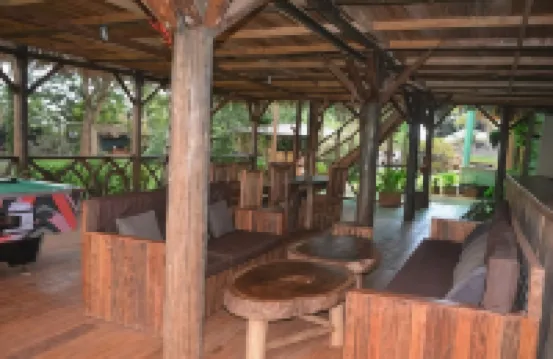 Jinja Backpackers