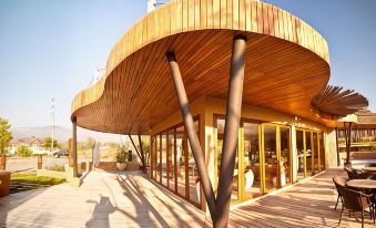 Montis Resort