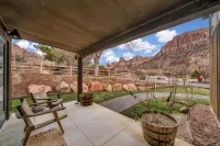 Canyon Casitas at Zion Hotels in Springdale