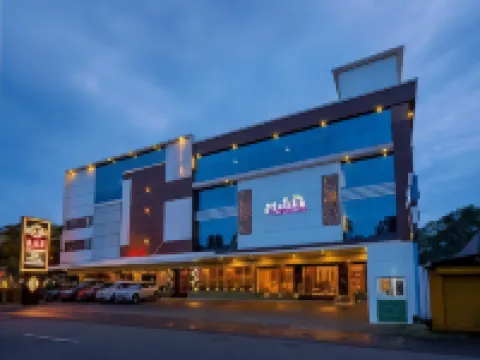 Hotel Malika Residency Hotels in Kottayam