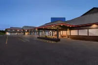 Travelodge by Wyndham Brandon Hotels near Brandon Municipal Airport